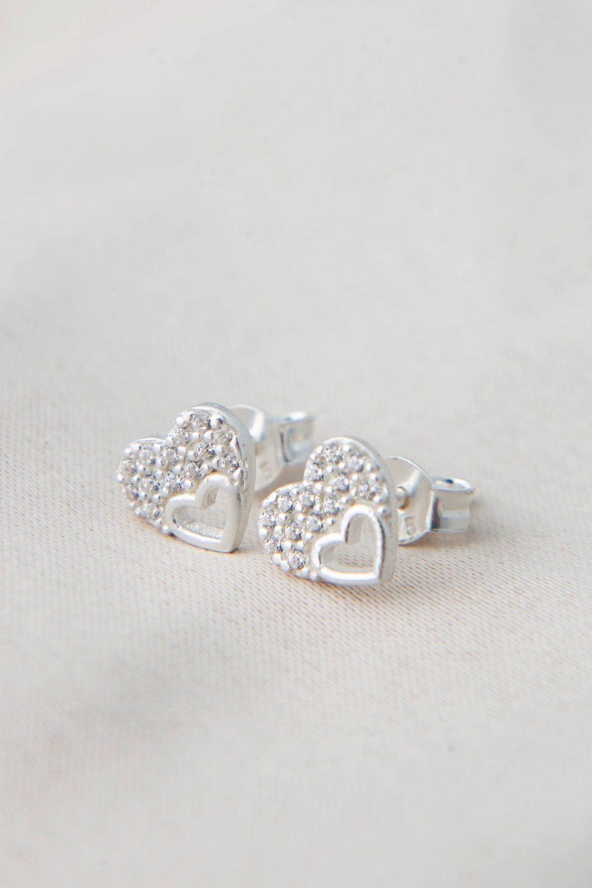 Wholesale Women's Heart Model 925 Sterling Silver Earrings