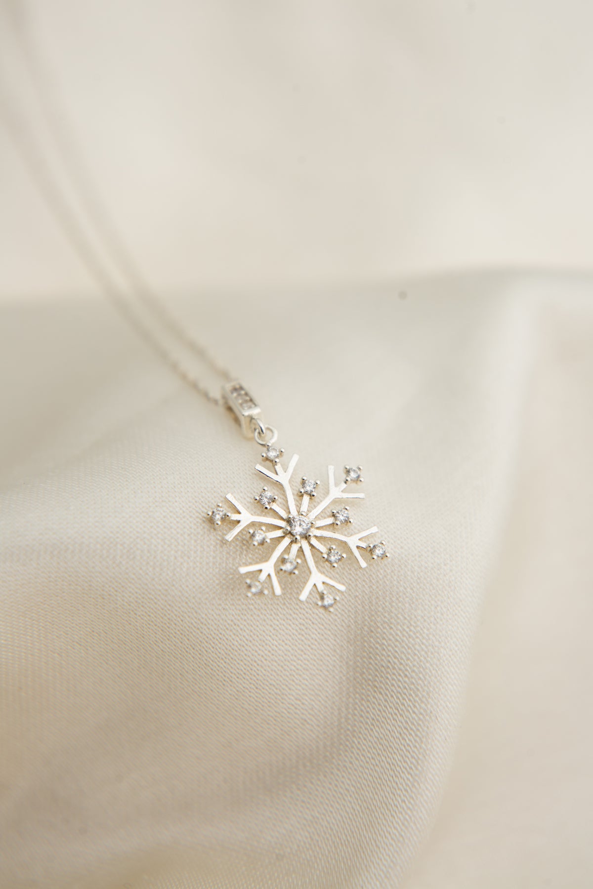 Collier en argent sterling 925 avec motif goute de neige pour femme, vente en gros