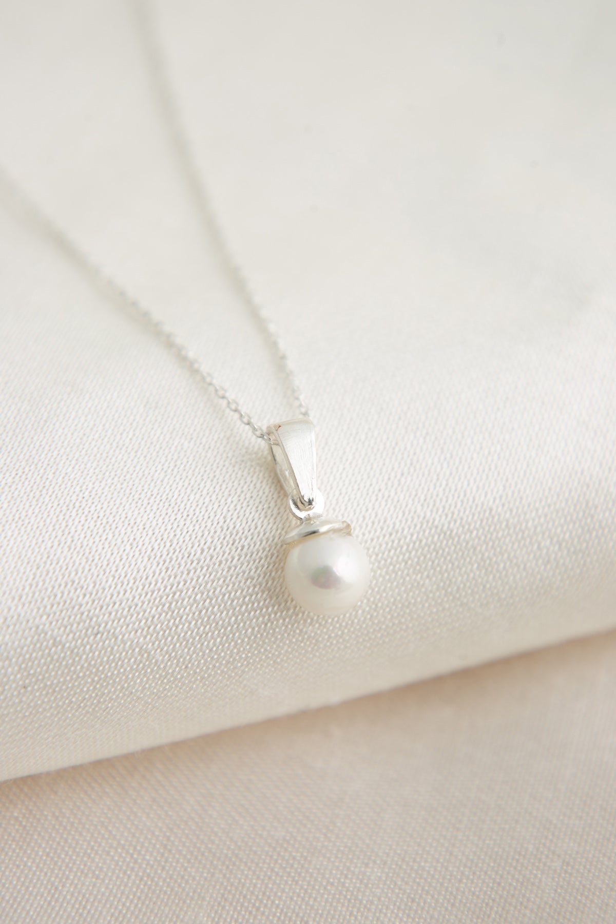 Wholesale Women's Pearl Model 925 Sterling Silver Necklace