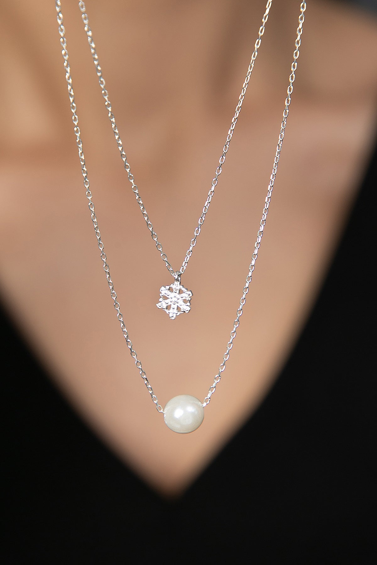 Wholesale Women's Snowflake and Pearl Detail with Lift Mechanism 925 Sterling Silver Necklace