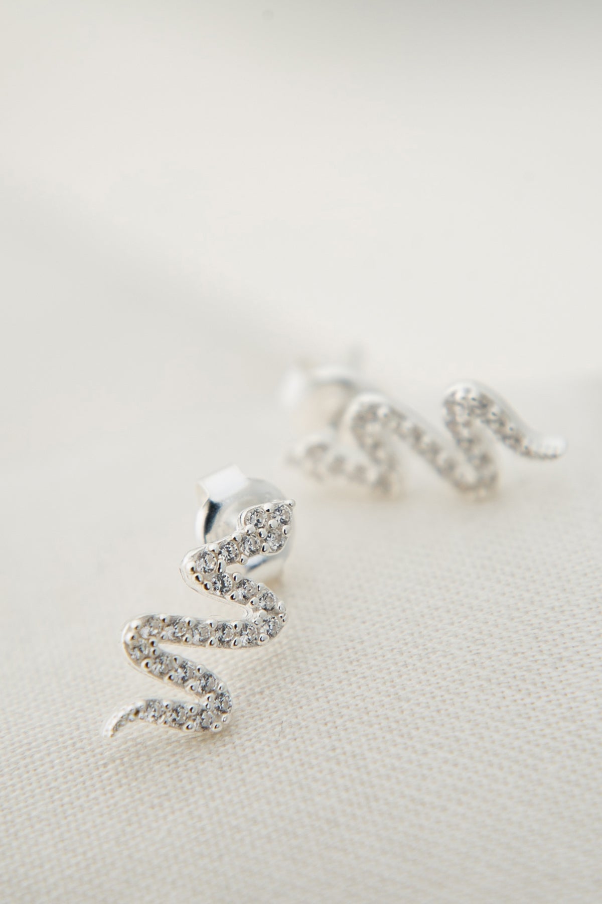 Wholesale Women's 925 Sterling Silver Snake Earrings