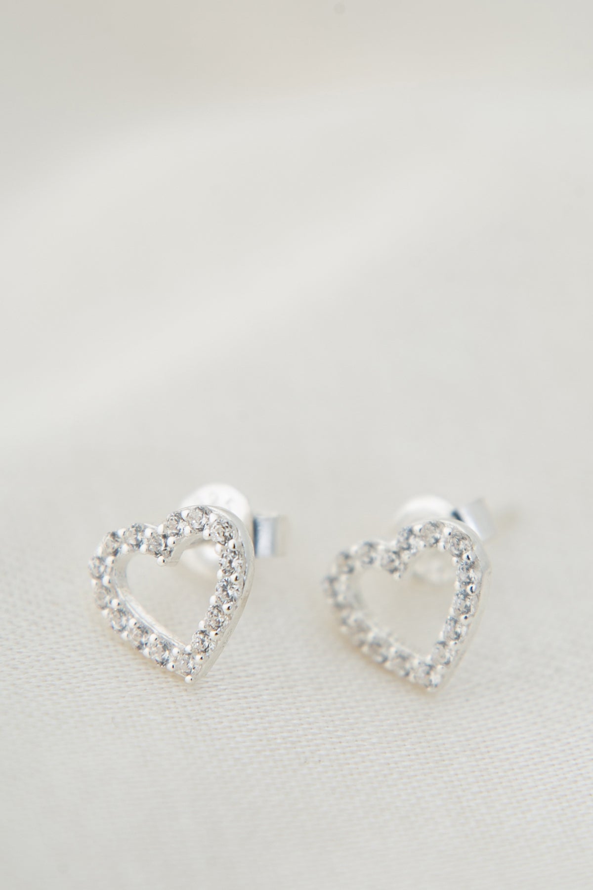 Boucles d'oreilles en forme de coeur en argent sterling 925 pour femmes en gros 