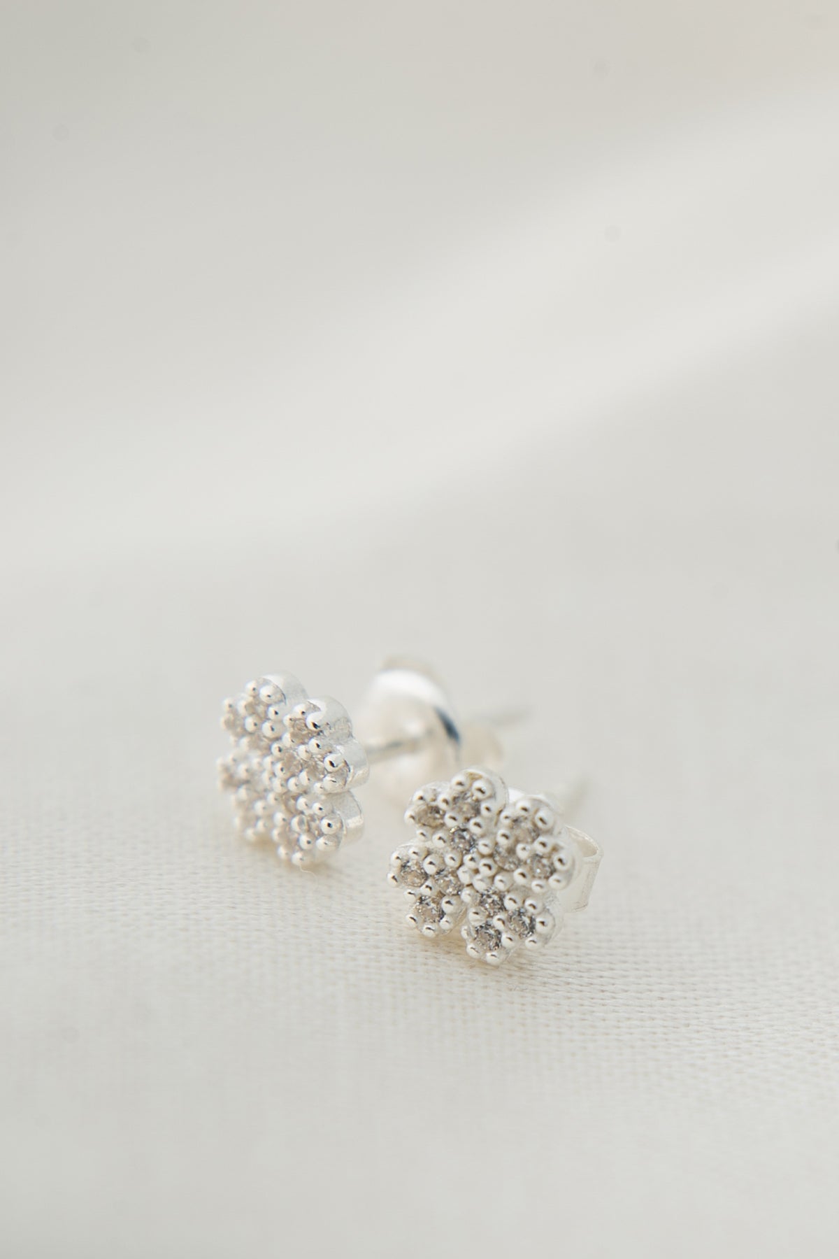 Boucles d'oreilles en argent sterling 925, modèle fleur pour femmes, vente en gros 