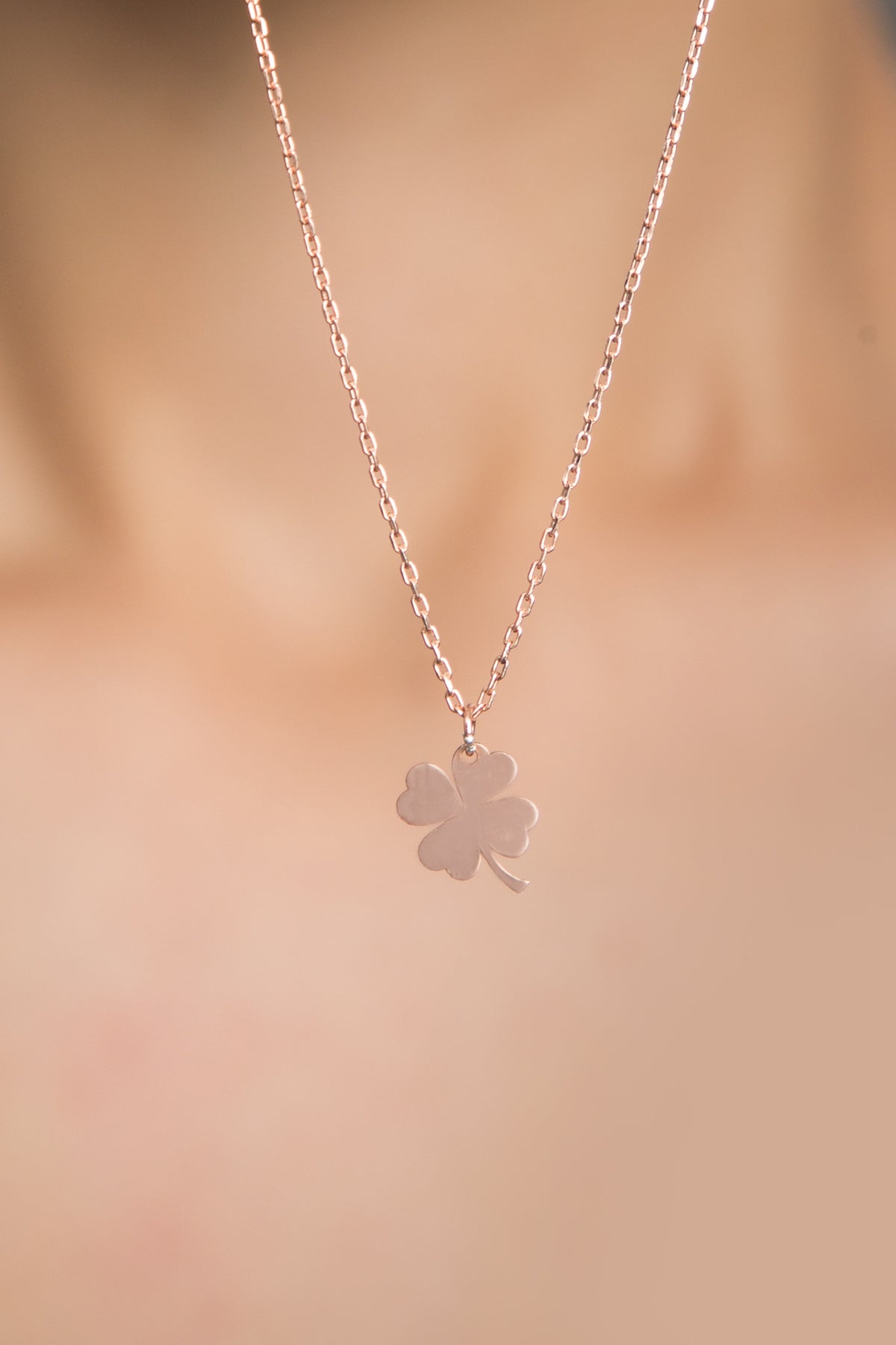 Wholesale Women's Clover Design 925 Sterling Silver Necklace